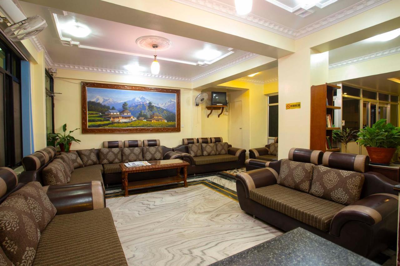 Hotel Splendid View Pokhara Exteriör bild