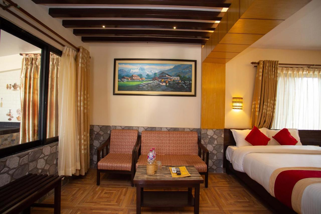 Hotel Splendid View Pokhara Exteriör bild
