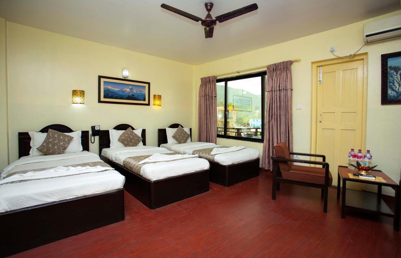 Hotel Splendid View Pokhara Exteriör bild